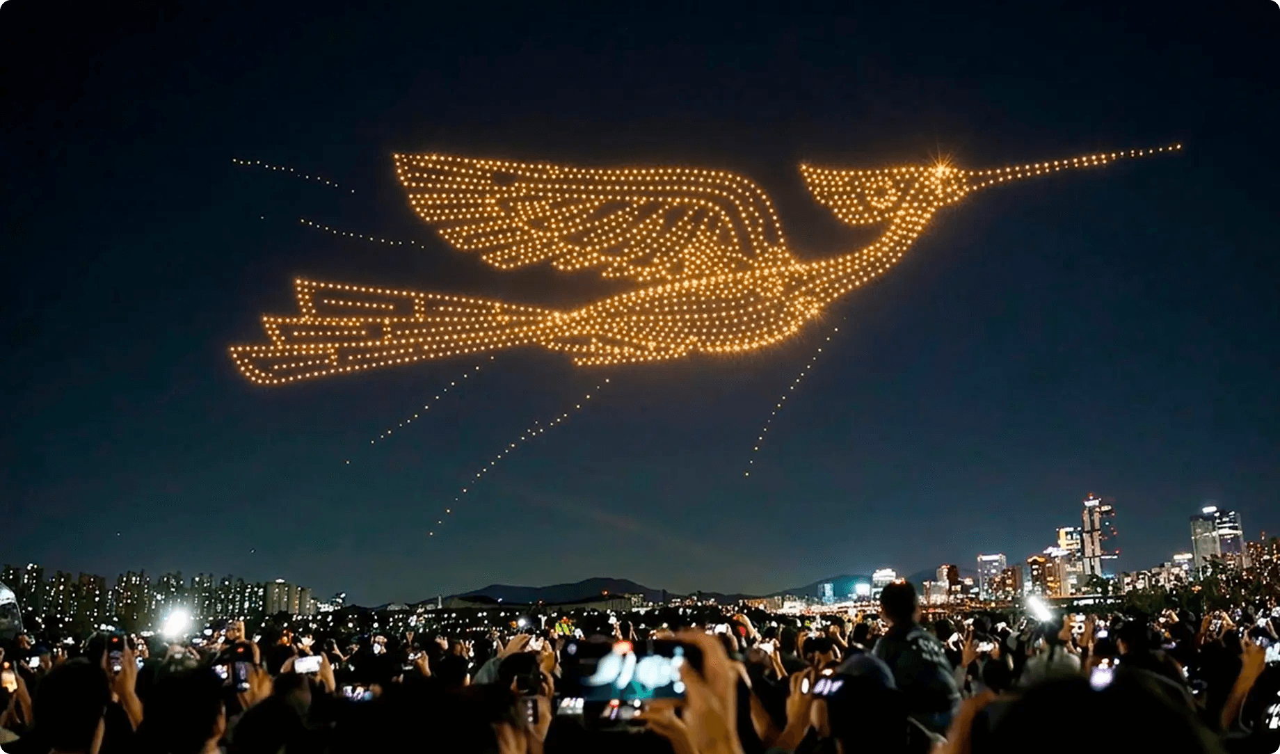 Drone Show 1000 Con: Đỉnh Cao Cho Sự Kiện Quy Mô Lớn